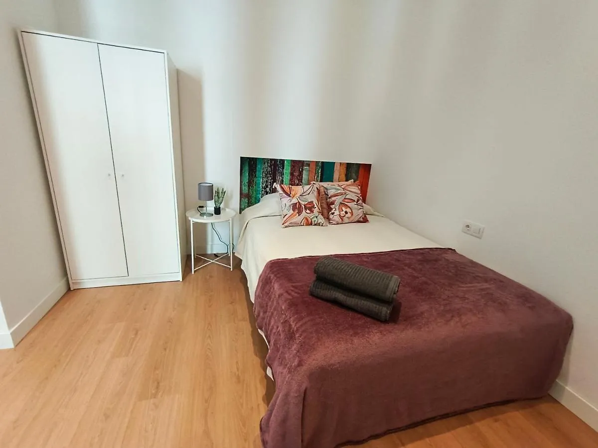 Hostel By Universitat Rooms Barcelona