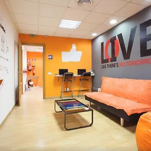 Holidaysbcn Hostel