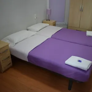 https://hostal-mimi-las-ramblas.catalonia-hotels.com